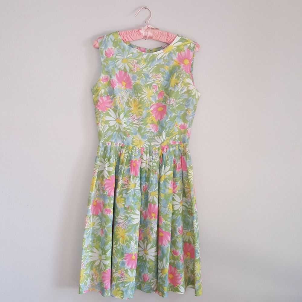 Vintage 50's Palm Fashions Vibrant Floral Sleeveless Dress